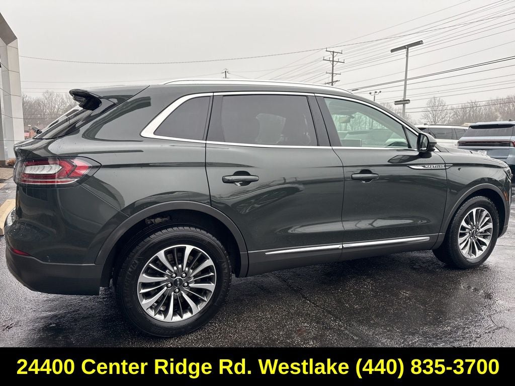 2022 Lincoln Nautilus Reserve