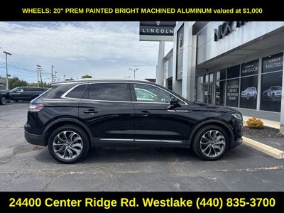 2022 Lincoln Nautilus Reserve