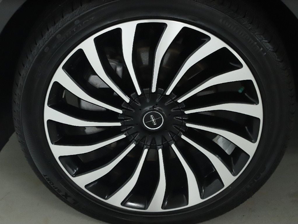 2023 Lincoln Nautilus Black Label