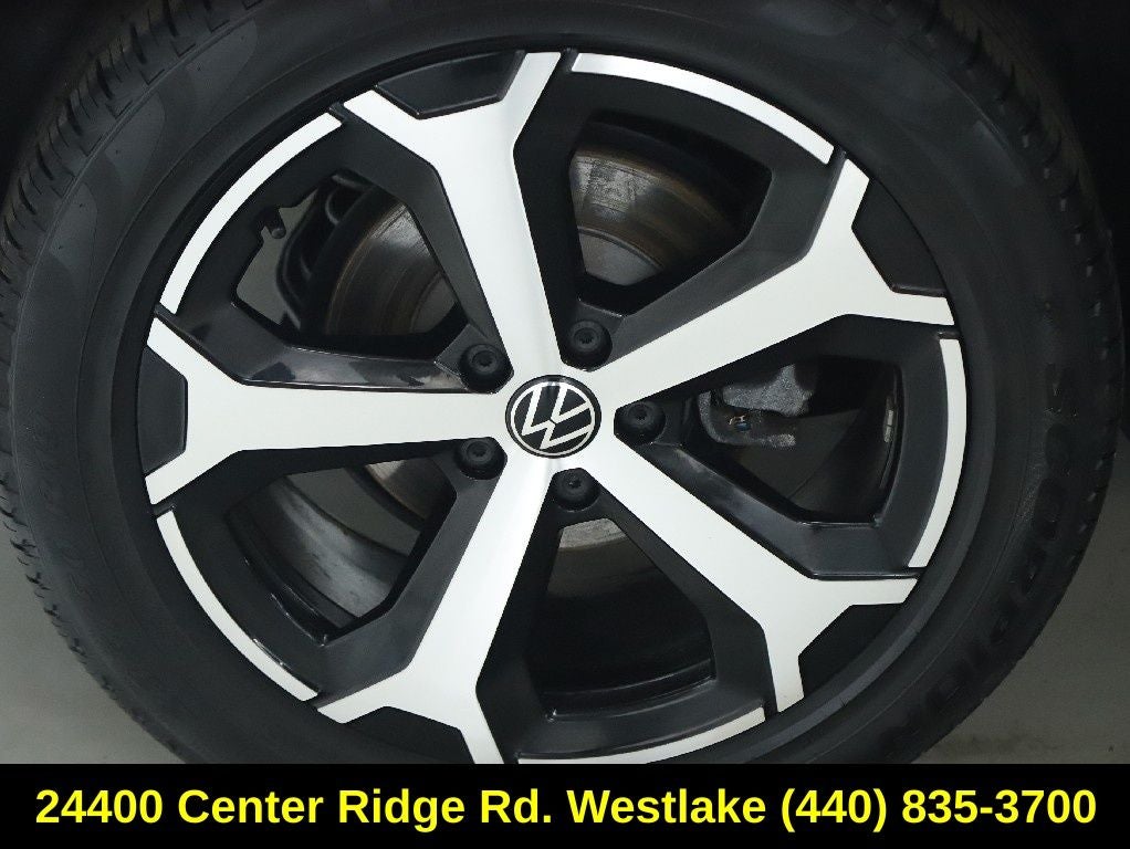 2025 Volkswagen Tiguan 2.0T SE