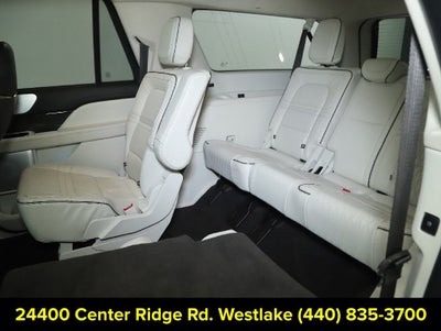 2022 Lincoln Navigator L Black Label