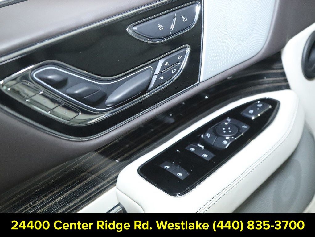 2022 Lincoln Navigator L Black Label
