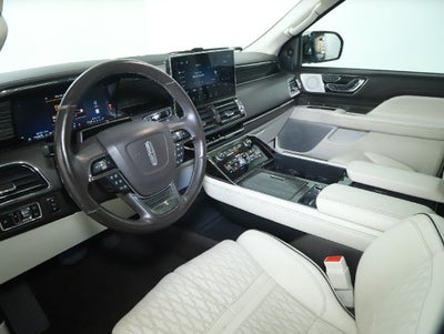 2022 Lincoln Navigator L Black Label