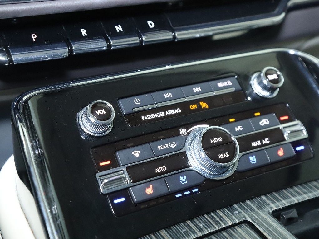 2022 Lincoln Navigator L Black Label