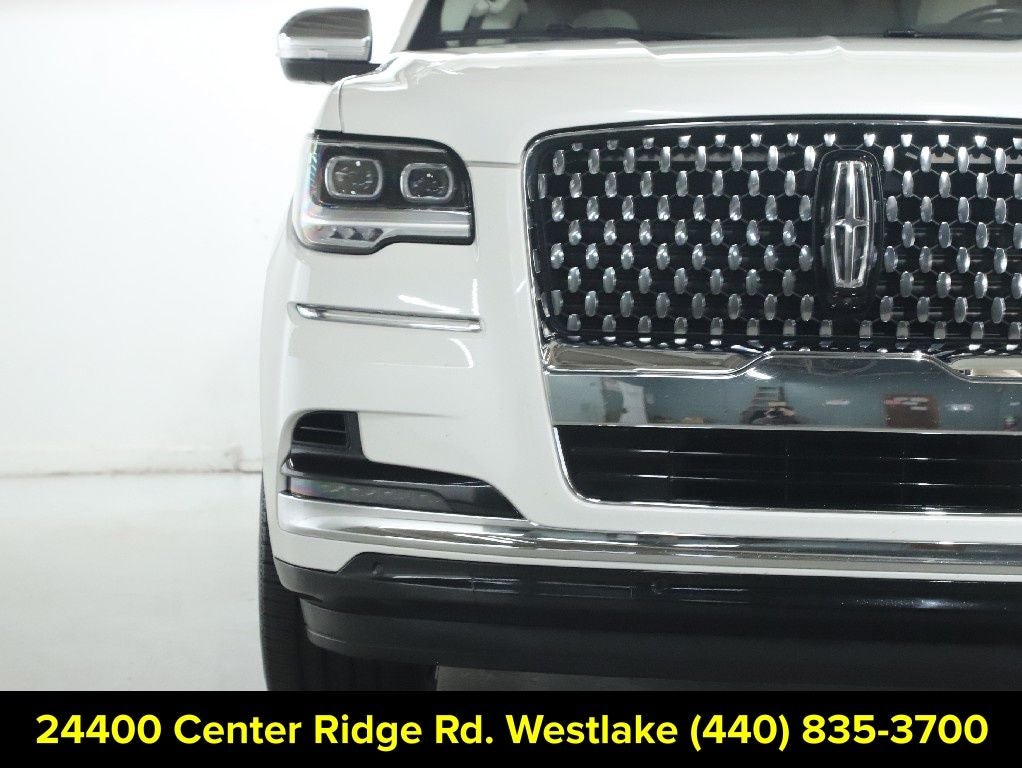 2022 Lincoln Navigator L Black Label