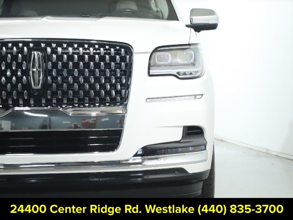 2022 Lincoln Navigator L Black Label