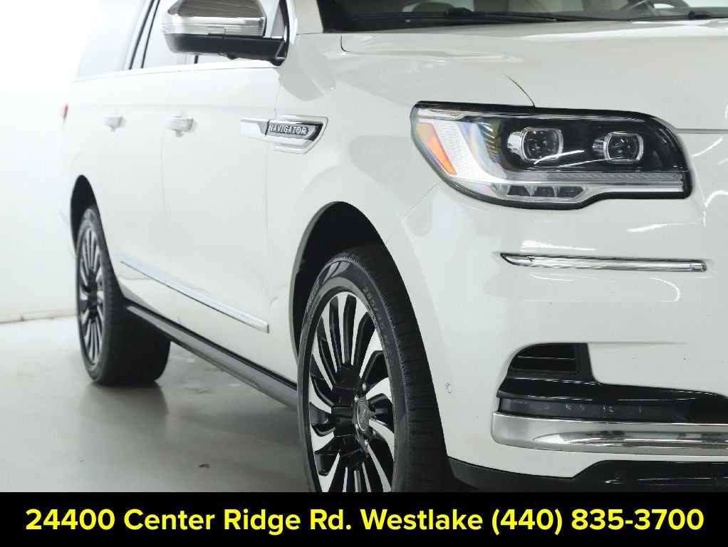 2022 Lincoln Navigator L Black Label
