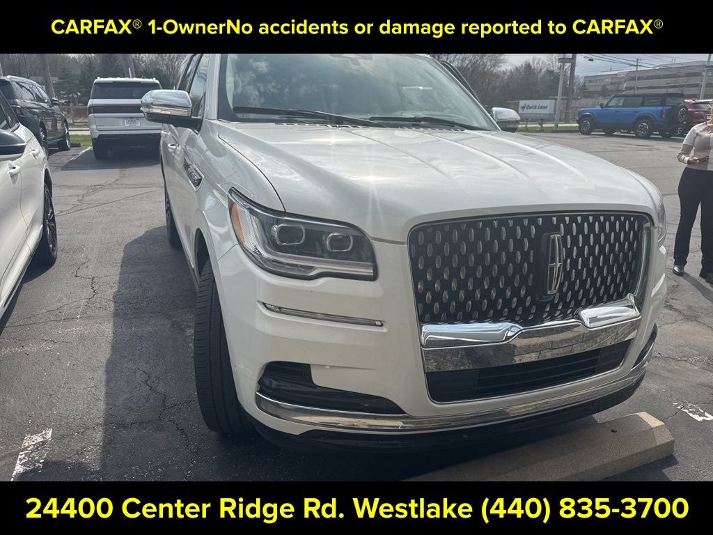 2022 Lincoln Navigator L Black Label