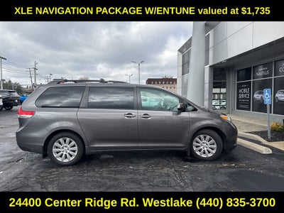2014 Toyota Sienna XLE 7 Passenger