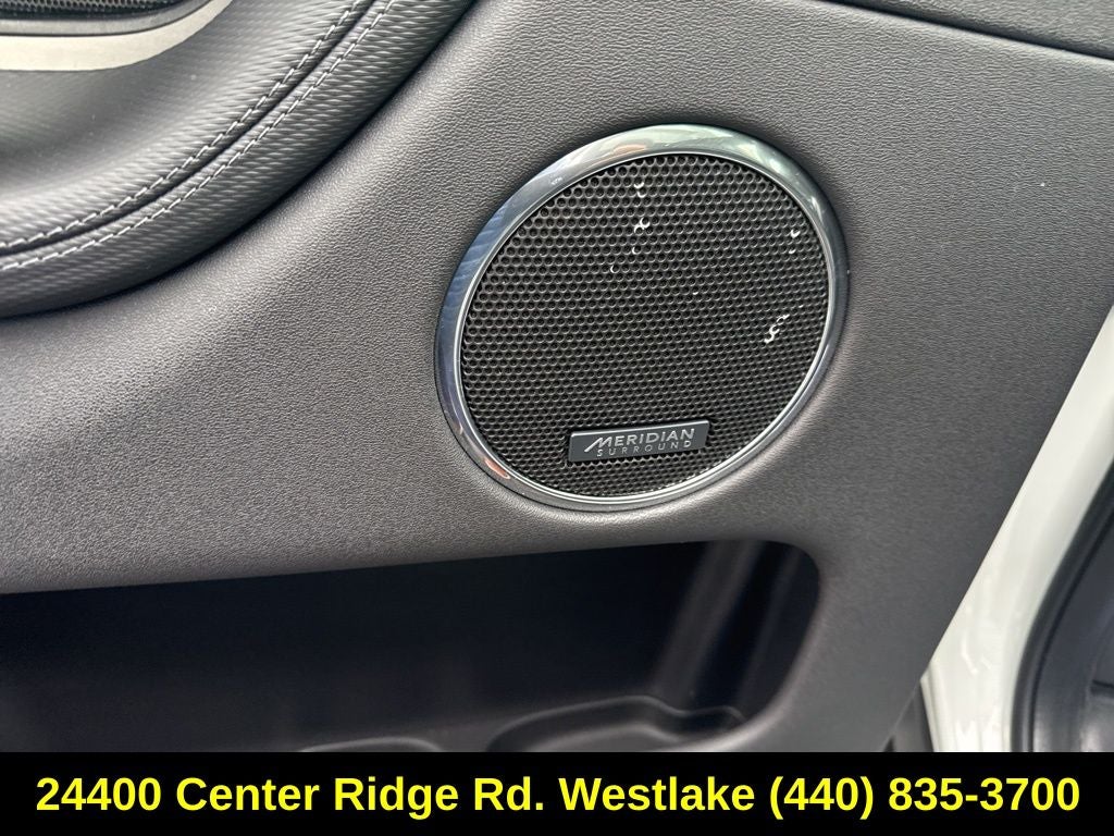 2024 Land Rover Discovery Sport SE