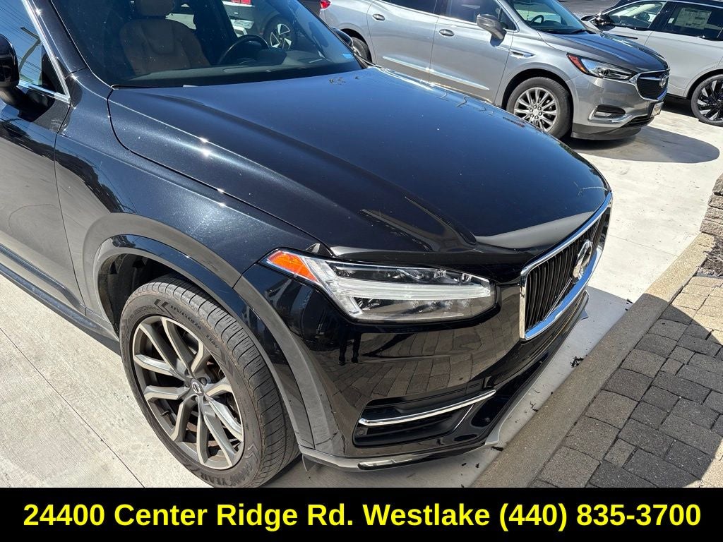 2019 Volvo XC90 T6 Momentum