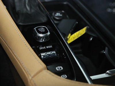2019 Volvo XC90 T6 Momentum