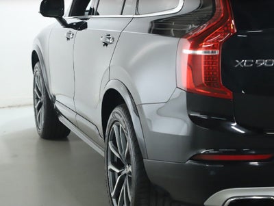 2019 Volvo XC90 T6 Momentum