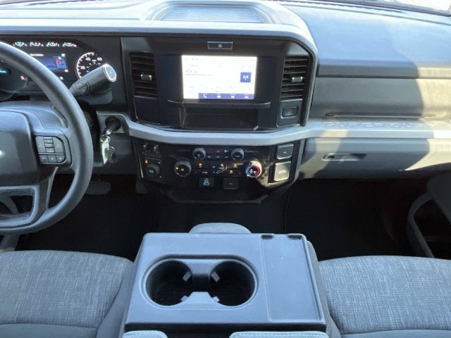 2025 Ford Super Duty F-550 DRW XL