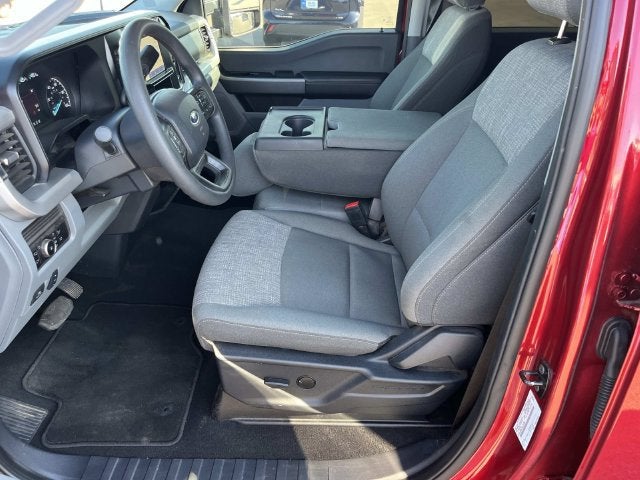 2025 Ford Super Duty F-550 DRW XL
