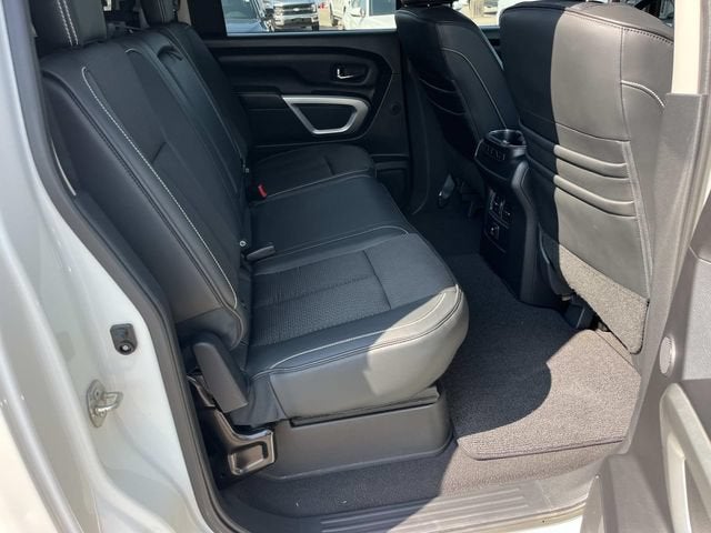 2017 Nissan TITAN PRO-4X
