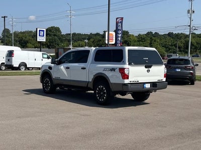 2017 Nissan TITAN PRO-4X