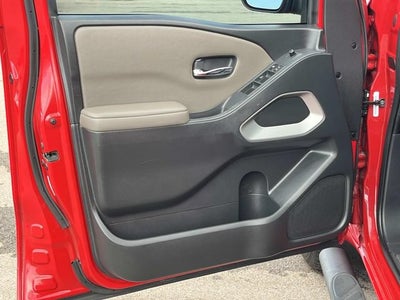 2022 Nissan Frontier Crew Cab Long Bed SV 4x2