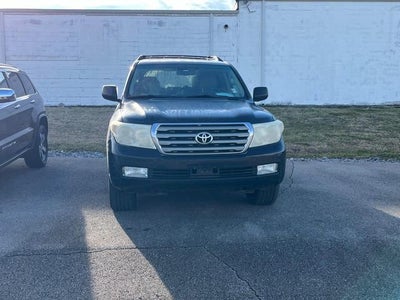 2011 Toyota Land Cruiser V8