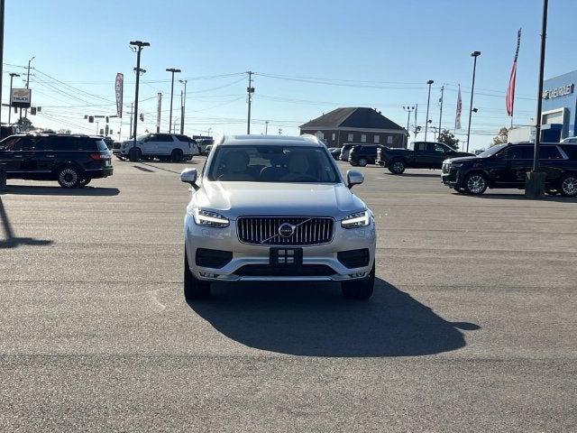 2020 Volvo XC90 T6 Momentum 6 Passenger